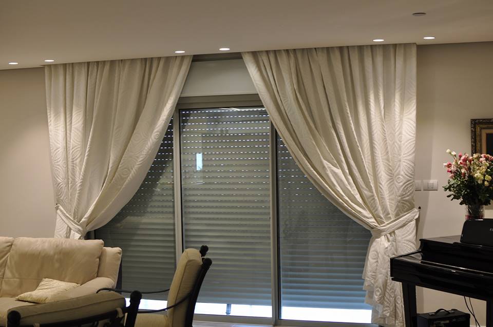 כביסת וילונות וילונות בד